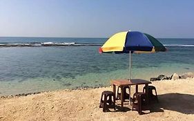 Sunset Surfing Beach Resort